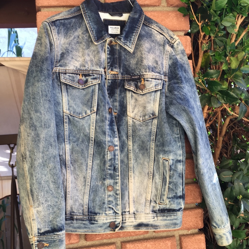 Light jean jacket